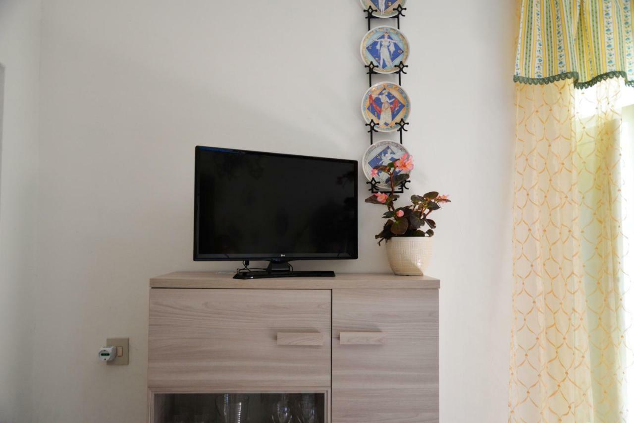 Ferienwohnung A Casa Di Carla Terracina Exterior foto